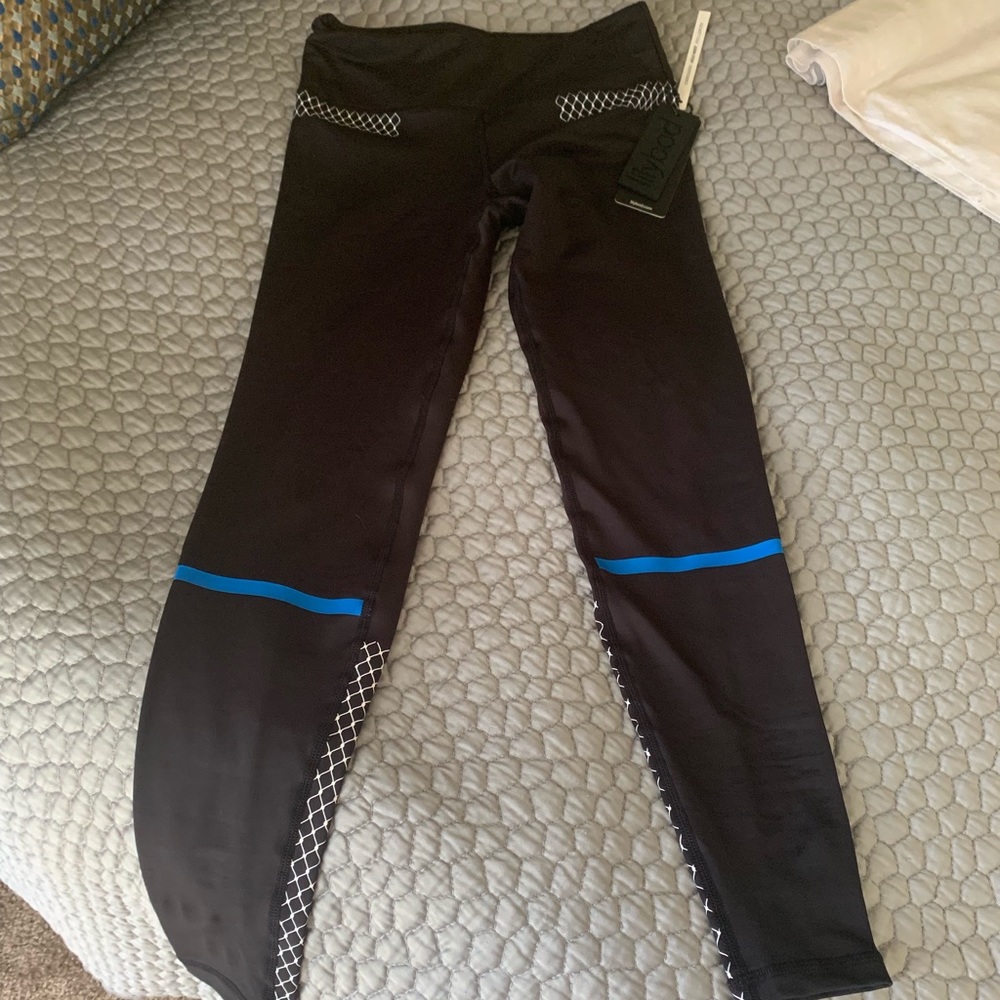 Never been worn leggings with tags